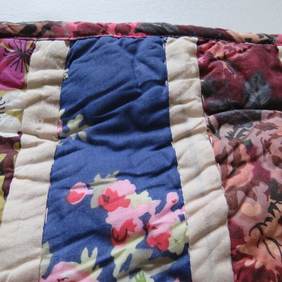 Large Quilted Patchwork Stripes Standard Pillow Case The Company Store Old Stock - Picture 15 of 16